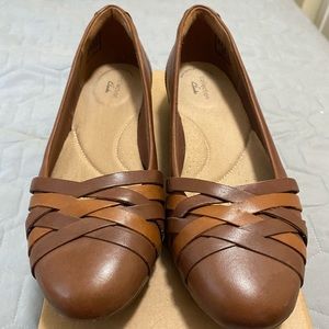 Clark's Sara Clover Brown Leather Woven Ballet Flat Shoes Size 8.5.